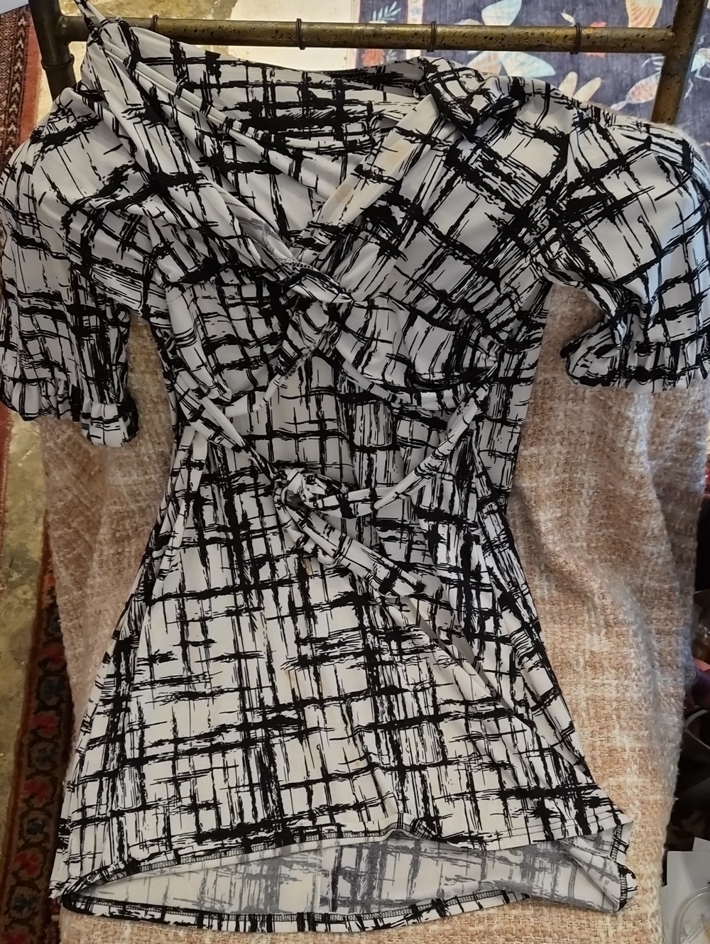 Black and White Abstract Dress, Size XL, No Brand Tag, Very Stretchy and Light
